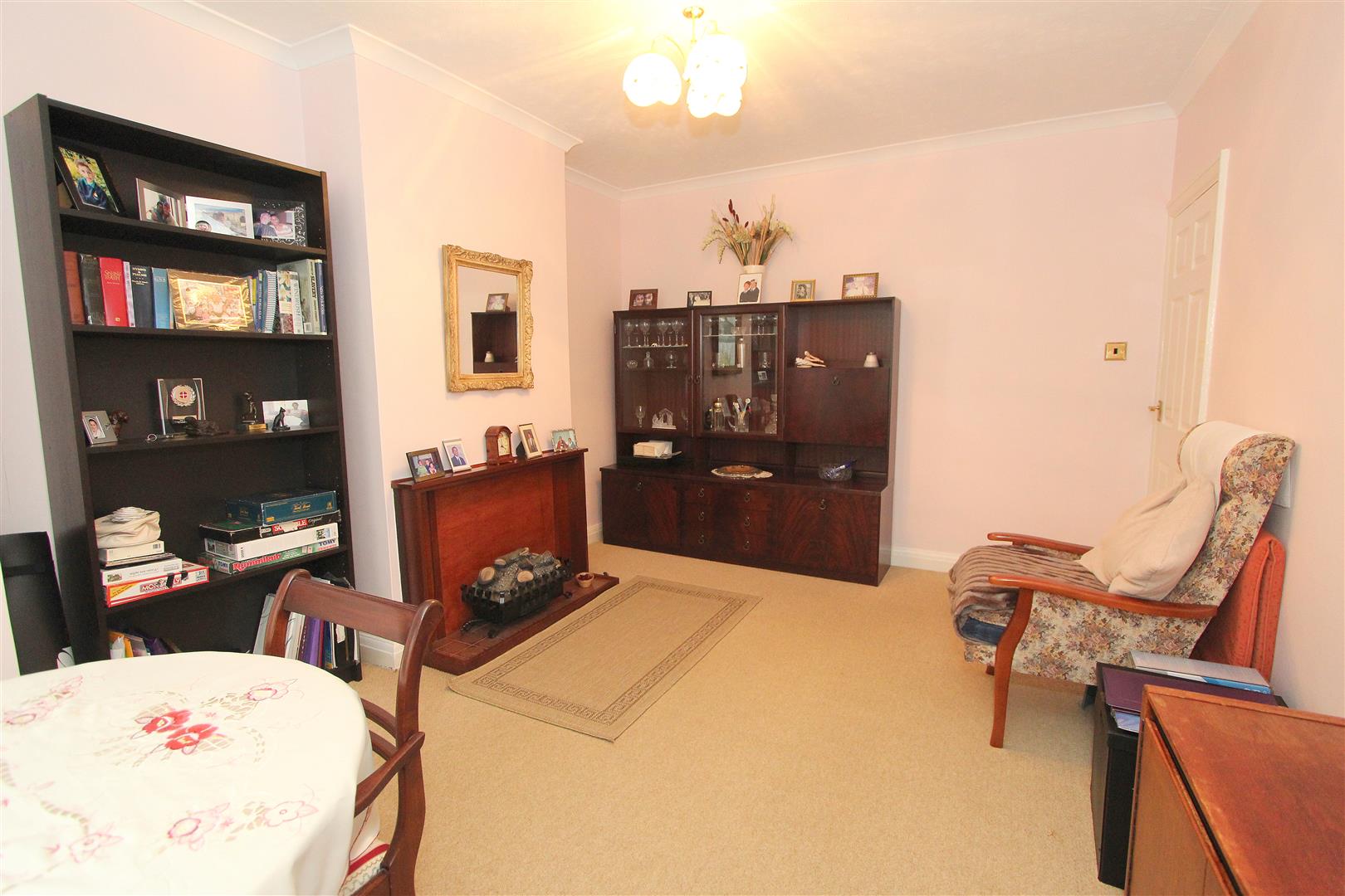 Kingswood Way, Wallington